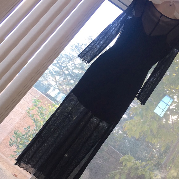 Dresses & Skirts - Black 2-Piece Long Sleeve Mesh Overlay Long Dress